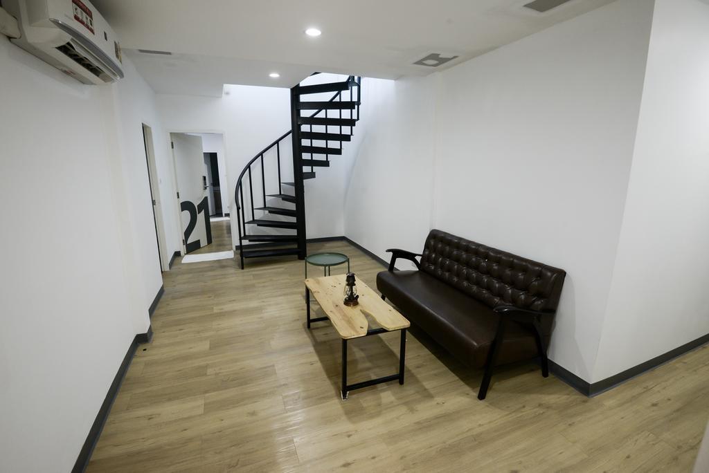 Monkeynap Hostel Bangkok Exterior photo